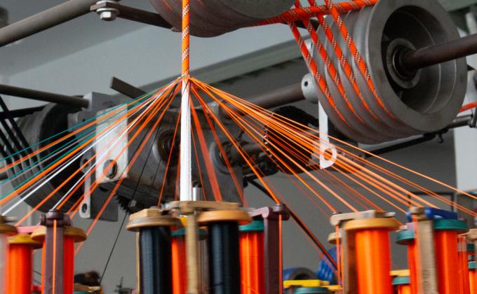 बचाव के लिए नायलॉन स्टेटिक 9 मिमी ~ 12 मिमी आउटडोर चढ़ाई रस्सियों 48 स्ट्रैंड्स 0