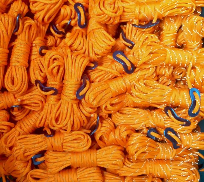 नायलॉन रिफ्लेक्टिव टेंट रोप 550lbs गाइलाइन ग्लो इन द डार्क टी एंड टी 0